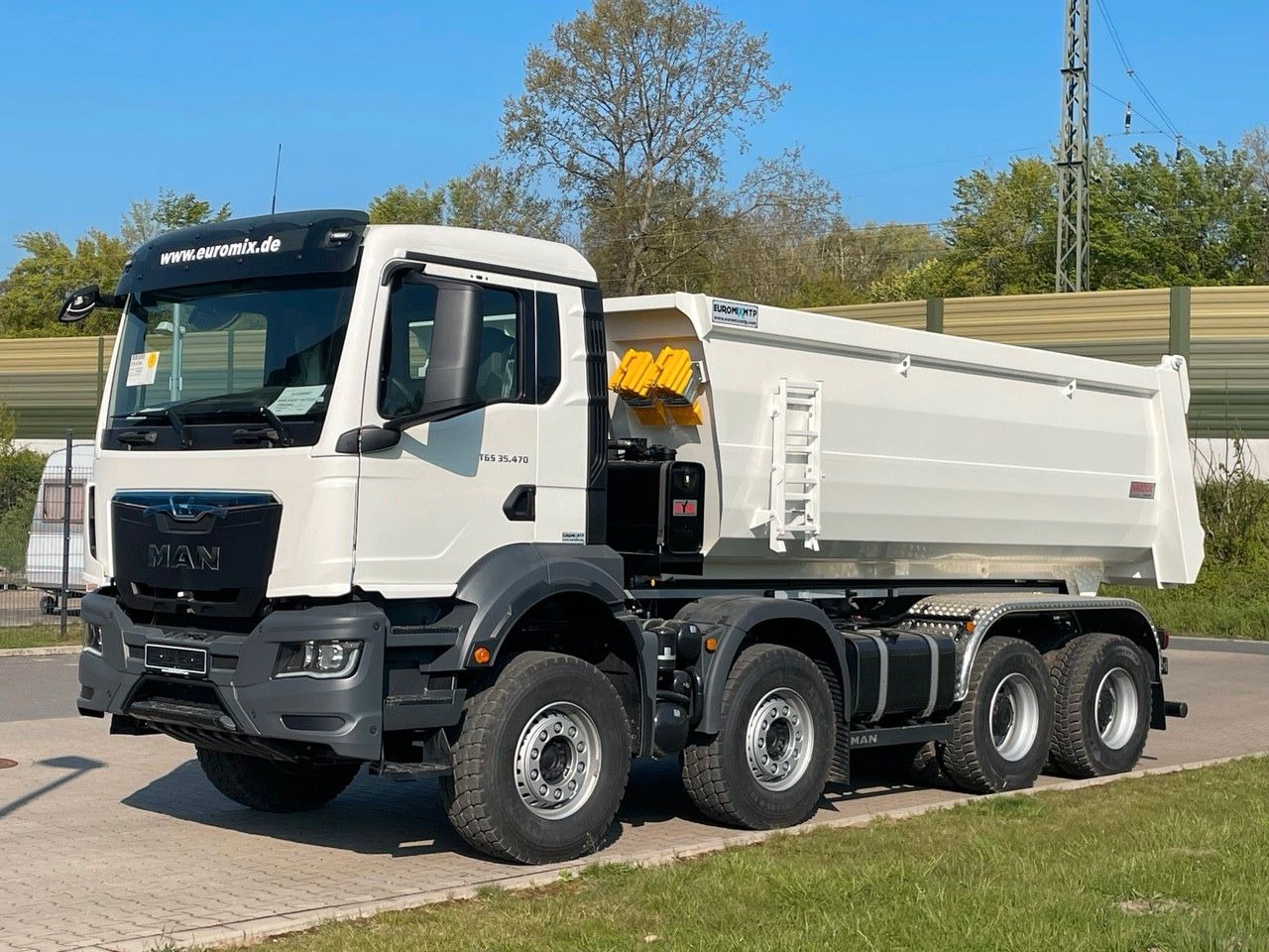 MAN TGS 35.470 BB 8X4 Mulden Kipper 10X Vorhanden - Kipper vrachtwagen: afbeelding 3 MAN TGS 35.470 BB 8X4 Mulden Kipper 10X Vorhanden - Kipper vrachtwagen: afbeelding 3