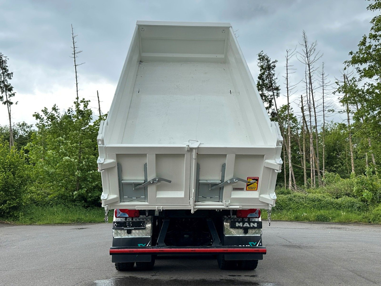 Leasing  MAN TGS 35.480 8x4 EuromixMTP 2-Seiten-Kipper MAN TGS 35.480 8x4 EuromixMTP 2-Seiten-Kipper: afbeelding 14
