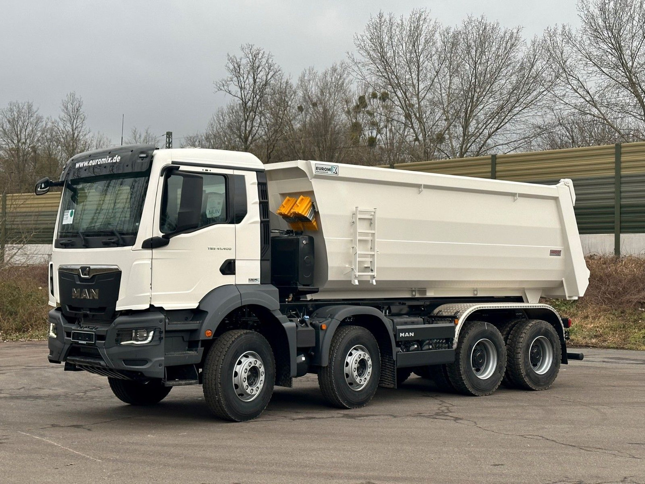 MAN TGS 41.400 8x4 / EUROMIX MTP 20m³/ EURO 5 - Kipper vrachtwagen: afbeelding 2 MAN TGS 41.400 8x4 / EUROMIX MTP 20m³/ EURO 5 - Kipper vrachtwagen: afbeelding 2