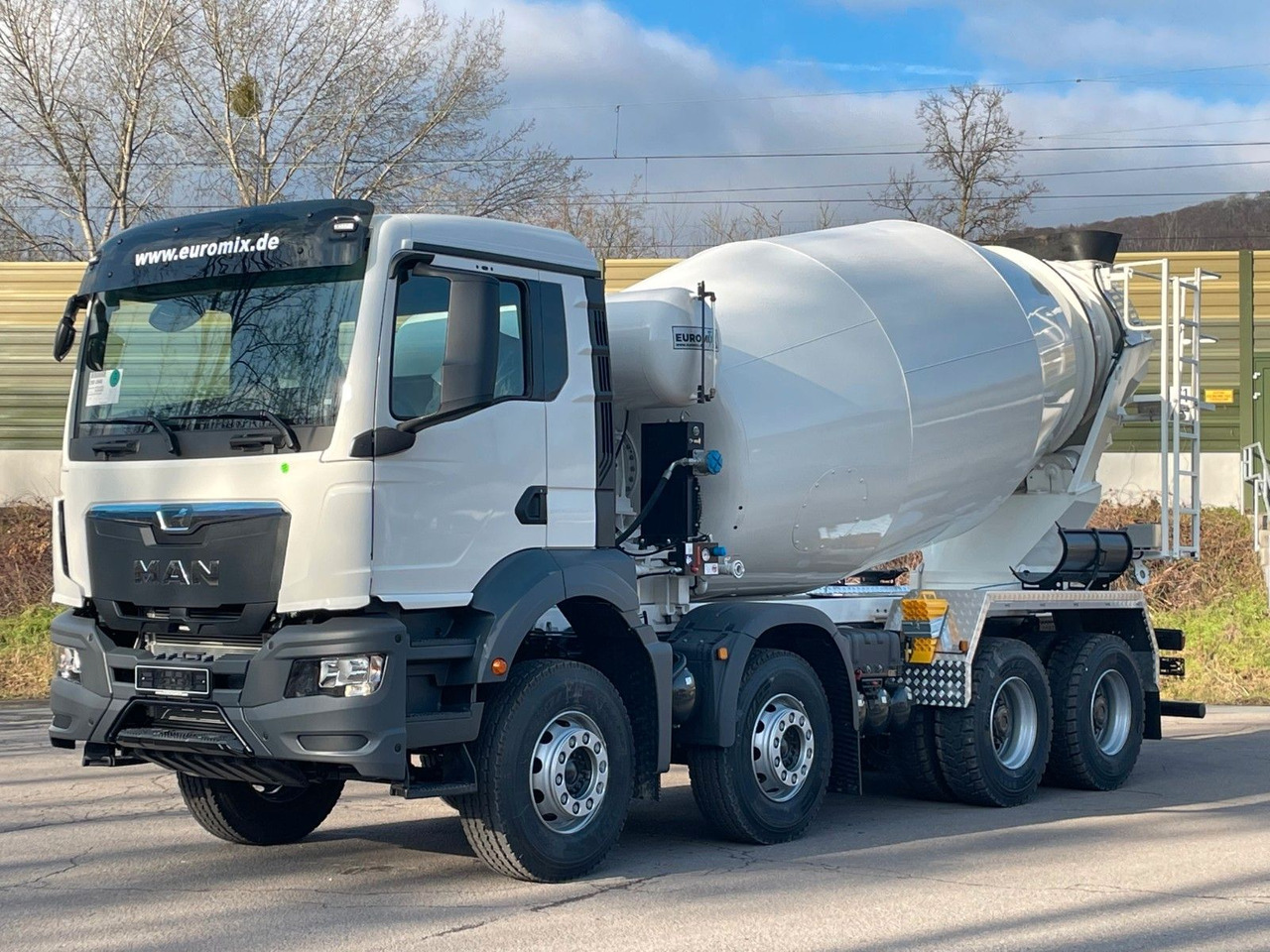 MAN TGS 41.400 8x4 / EuromixMTP EM 12m³ R / EURO 2 - Betonmixer: afbeelding 1 MAN TGS 41.400 8x4 / EuromixMTP EM 12m³ R / EURO 2 - Betonmixer: afbeelding 1