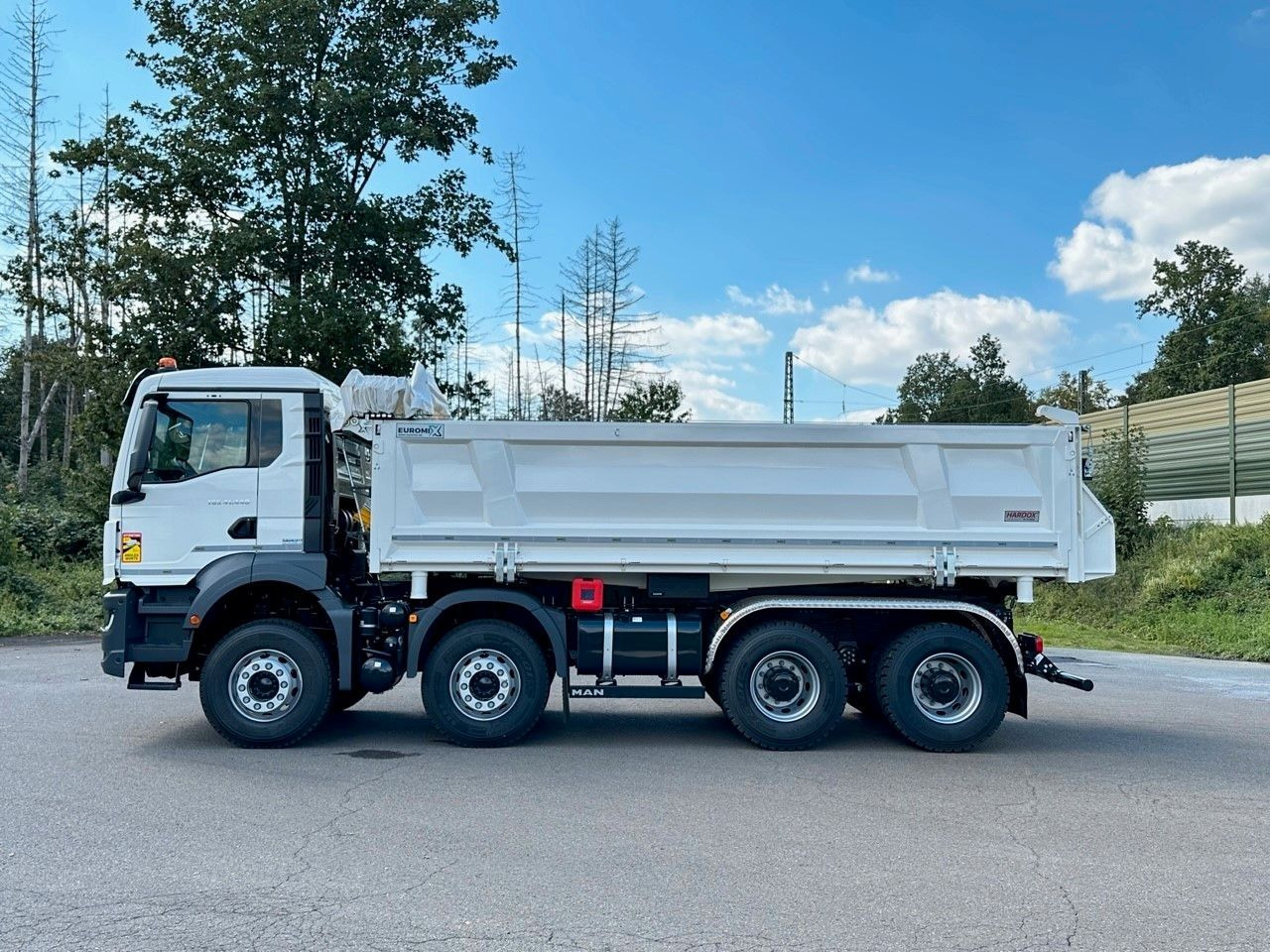 MAN TGS 41.440 8x4 EuromixMTP 3-Seiten-Kipper - Kipper vrachtwagen: afbeelding 3 MAN TGS 41.440 8x4 EuromixMTP 3-Seiten-Kipper - Kipper vrachtwagen: afbeelding 3