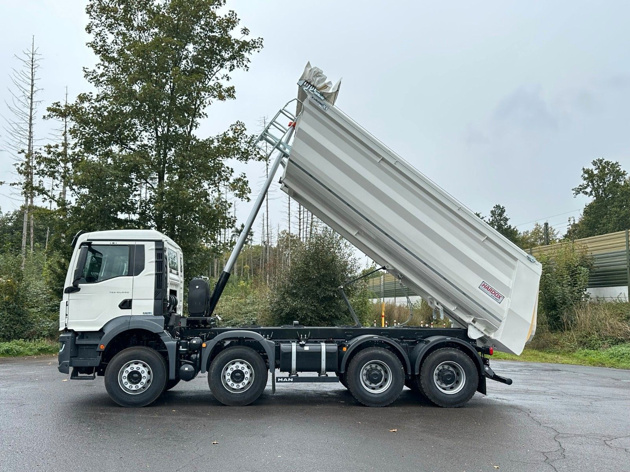 Kipper vrachtwagen MAN TGS 41.440 BB 8X4 Euromix Mulden Kipper HARDOX: afbeelding 9