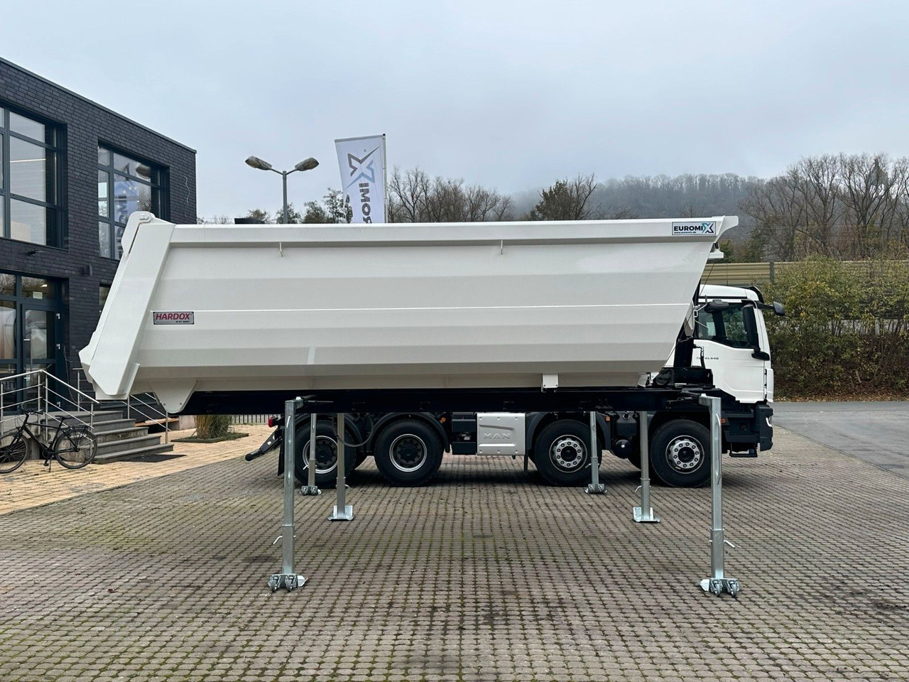 MAN TGS 41.480 8x4 WECHSELSYSTEM KIPPER+MISCHER - Betonmixer, Kipper laadbak: afbeelding 4 MAN TGS 41.480 8x4 WECHSELSYSTEM KIPPER+MISCHER - Betonmixer, Kipper laadbak: afbeelding 4