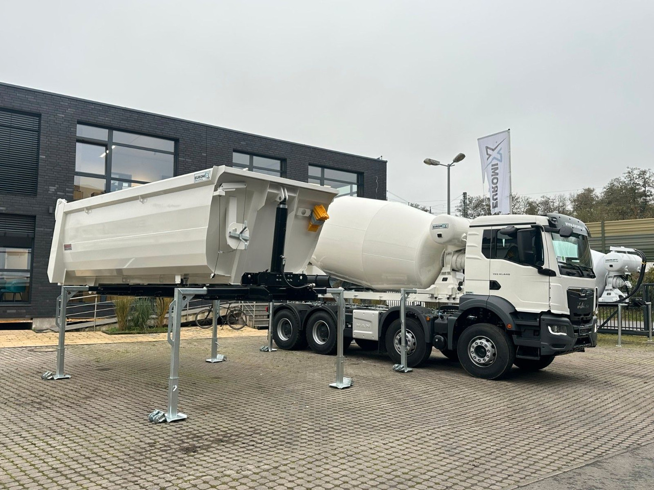 MAN TGS 41.480 8x4 WECHSELSYSTEM KIPPER+MISCHER - Betonmixer, Kipper laadbak: afbeelding 3 MAN TGS 41.480 8x4 WECHSELSYSTEM KIPPER+MISCHER - Betonmixer, Kipper laadbak: afbeelding 3