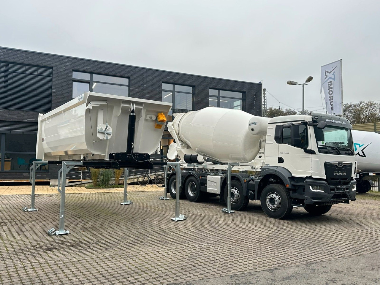 MAN TGS 41.480 8x4 WECHSELSYSTEM KIPPER+MISCHER - Betonmixer: afbeelding 1 MAN TGS 41.480 8x4 WECHSELSYSTEM KIPPER+MISCHER - Betonmixer: afbeelding 1