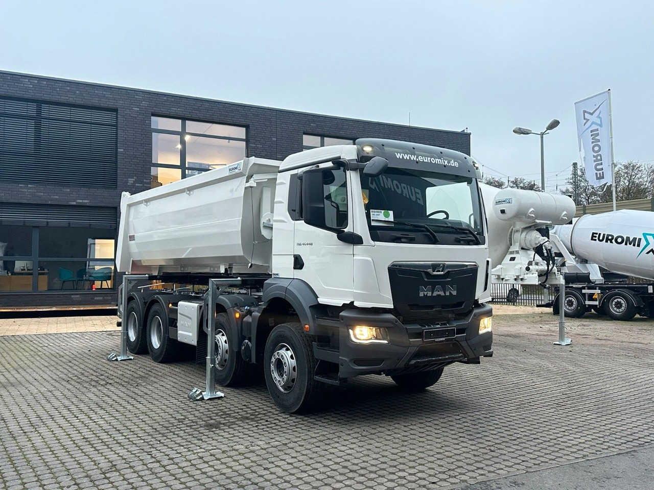 MAN TGS 41.480 8x4 WECHSELSYSTEM KIPPER+MISCHER - Betonmixer: afbeelding 2 MAN TGS 41.480 8x4 WECHSELSYSTEM KIPPER+MISCHER - Betonmixer: afbeelding 2