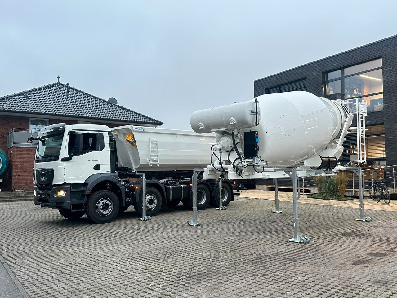 MAN TGS 41.480 8x4 WECHSELSYSTEM KIPPER+MISCHER - Betonmixer: afbeelding 4 MAN TGS 41.480 8x4 WECHSELSYSTEM KIPPER+MISCHER - Betonmixer: afbeelding 4