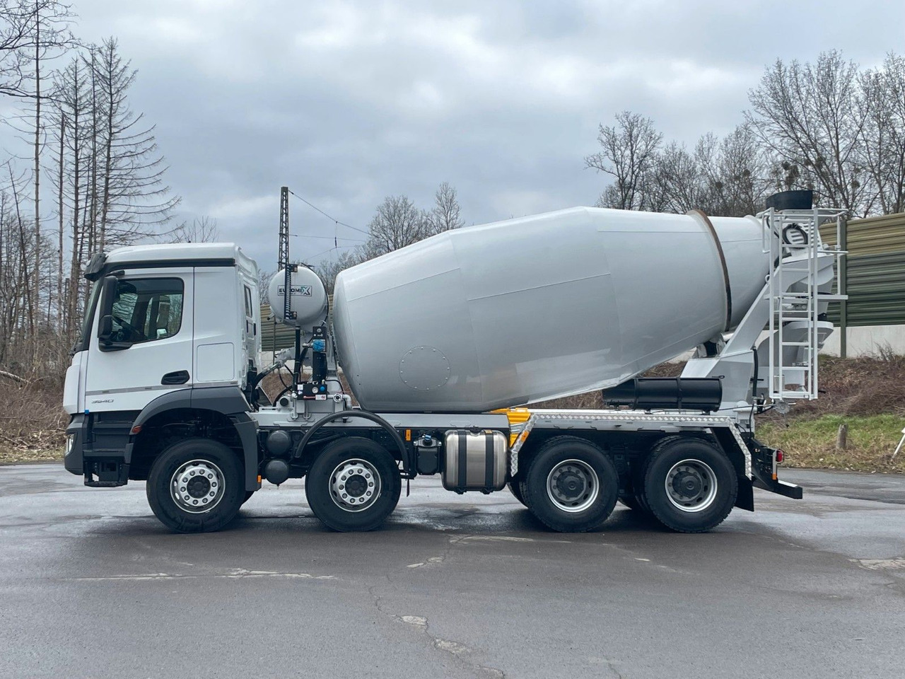 Mercedes-Benz Arocs 5 3540 8x4 EURO 6e EuromixMTP EM 10 L - Betonmixer: afbeelding 3 Mercedes-Benz Arocs 5 3540 8x4 EURO 6e EuromixMTP EM 10 L - Betonmixer: afbeelding 3