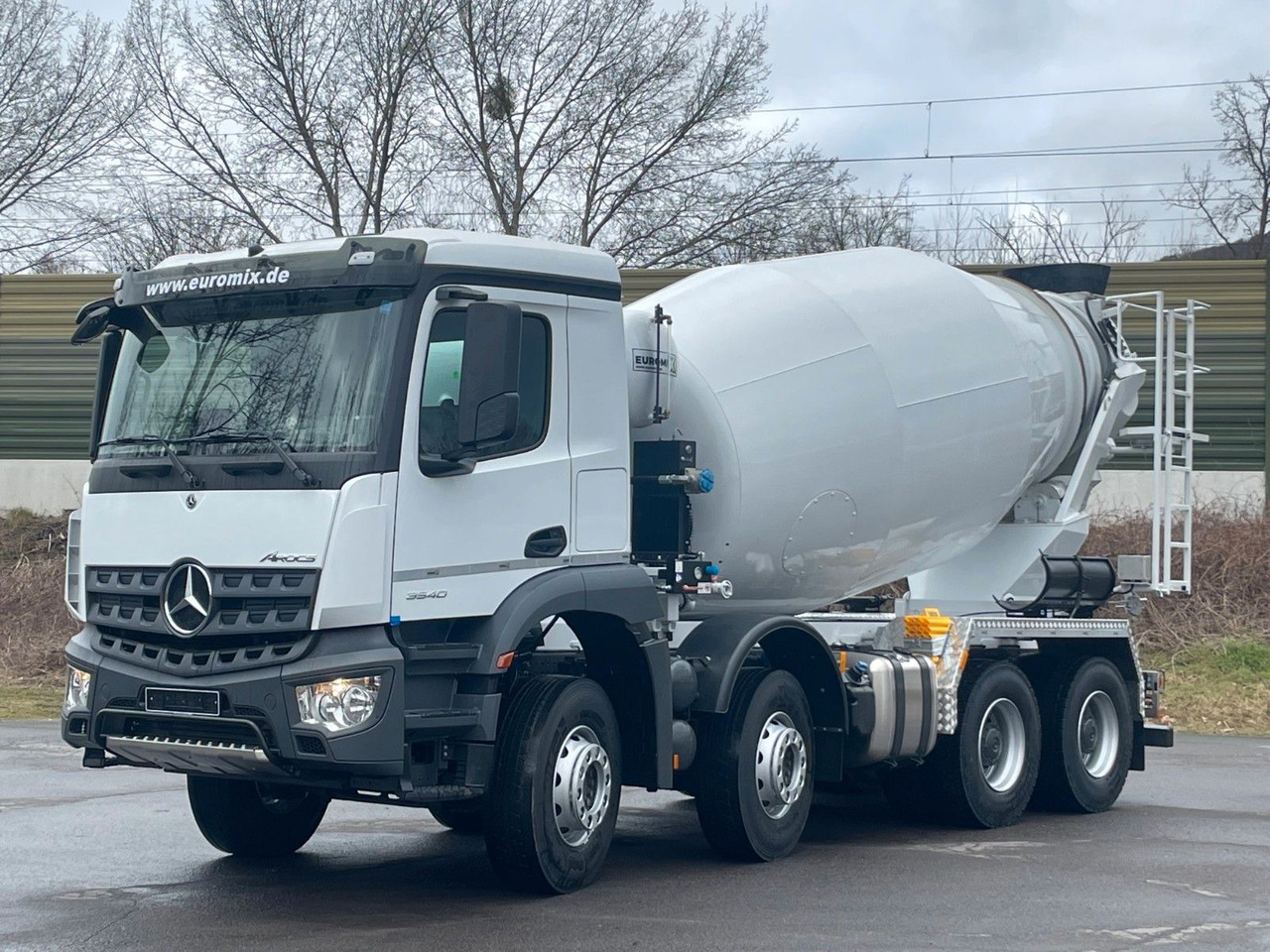 Mercedes-Benz Arocs 5 3540 8x4 EURO 6e EuromixMTP EM 10 L - Betonmixer: afbeelding 1 Mercedes-Benz Arocs 5 3540 8x4 EURO 6e EuromixMTP EM 10 L - Betonmixer: afbeelding 1