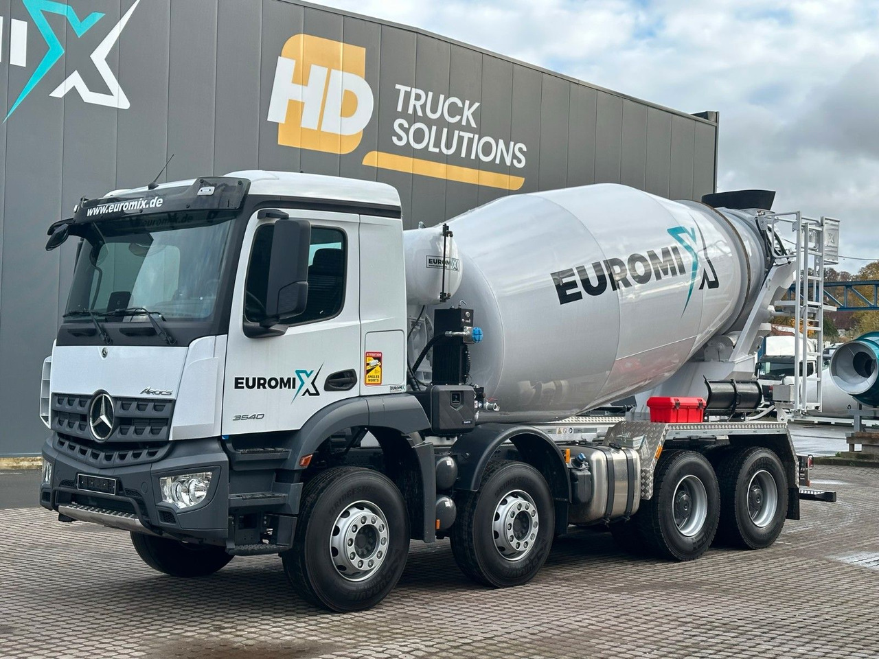 Mercedes-Benz Arocs 5 3540 8x4 EURO 6e EuromixMTP EM 9 L Mercedes-Benz Arocs 5 3540 8x4 EURO 6e EuromixMTP EM 9 L - Betonmixer: afbeelding 1 Mercedes-Benz Arocs 5 3540 8x4 EURO 6e EuromixMTP EM 9 L Mercedes-Benz Arocs 5 3540 8x4 EURO 6e EuromixMTP EM 9 L - Betonmixer: afbeelding 1