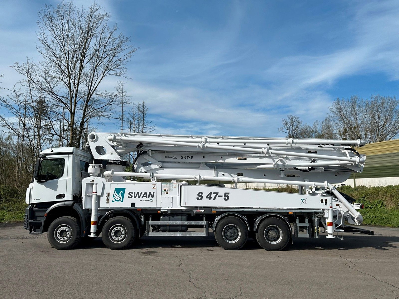 Mercedes-Benz Arocs 5 4542 8x4 SWAN TSP 47-5 160RZ ( 47m ) - Betonmixer: afbeelding 3 Mercedes-Benz Arocs 5 4542 8x4 SWAN TSP 47-5 160RZ ( 47m ) - Betonmixer: afbeelding 3