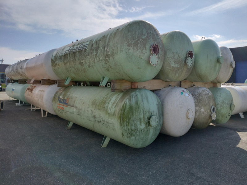 De Visser used 2700L & 4850L gastanks - Gas, Gaz, LPG, GPL, Propane, Butane tanks aboveground Used tanks - Brandstoftank: afbeelding 1 De Visser used 2700L & 4850L gastanks - Gas, Gaz, LPG, GPL, Propane, Butane tanks aboveground Used tanks - Brandstoftank: afbeelding 1