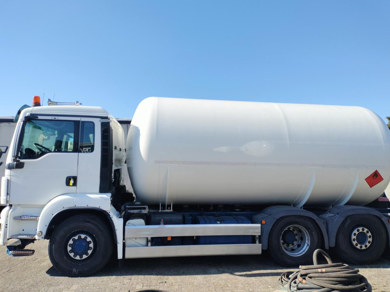 MAN TGS 2011. 6x4 -24000 L Gas tank truck -Gas, Gaz, LPG, GPL, Propane, Butane tank, Gastank ID 2.165 Rootselaar, flowmeter, Sihi pump - Tankwagen: afbeelding 1 MAN TGS 2011. 6x4 -24000 L Gas tank truck -Gas, Gaz, LPG, GPL, Propane, Butane tank, Gastank ID 2.165 Rootselaar, flowmeter, Sihi pump - Tankwagen: afbeelding 1