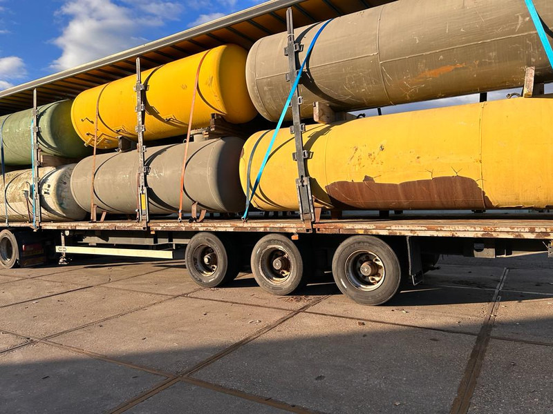 Visser 4850L(2.42 ton) Gastanks - Gas, Gaz, LPG, GPL, Propane, Butane tank Underground Gastank Used Tanks ID 1.008 ( Flexible options: Wholesale in a trailer/ Retail) - Tankwagen: afbeelding 1 Visser 4850L(2.42 ton) Gastanks - Gas, Gaz, LPG, GPL, Propane, Butane tank Underground Gastank Used Tanks ID 1.008 ( Flexible options: Wholesale in a trailer/ Retail) - Tankwagen: afbeelding 1