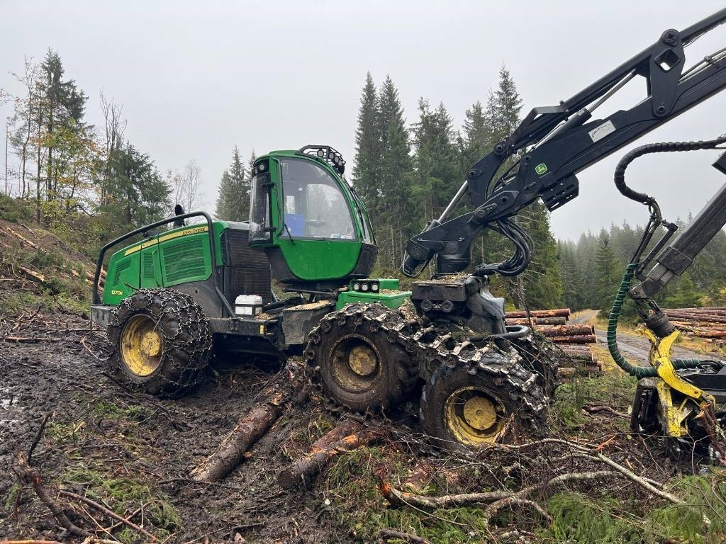 Harvester John Deere 1270 E: afbeelding 11