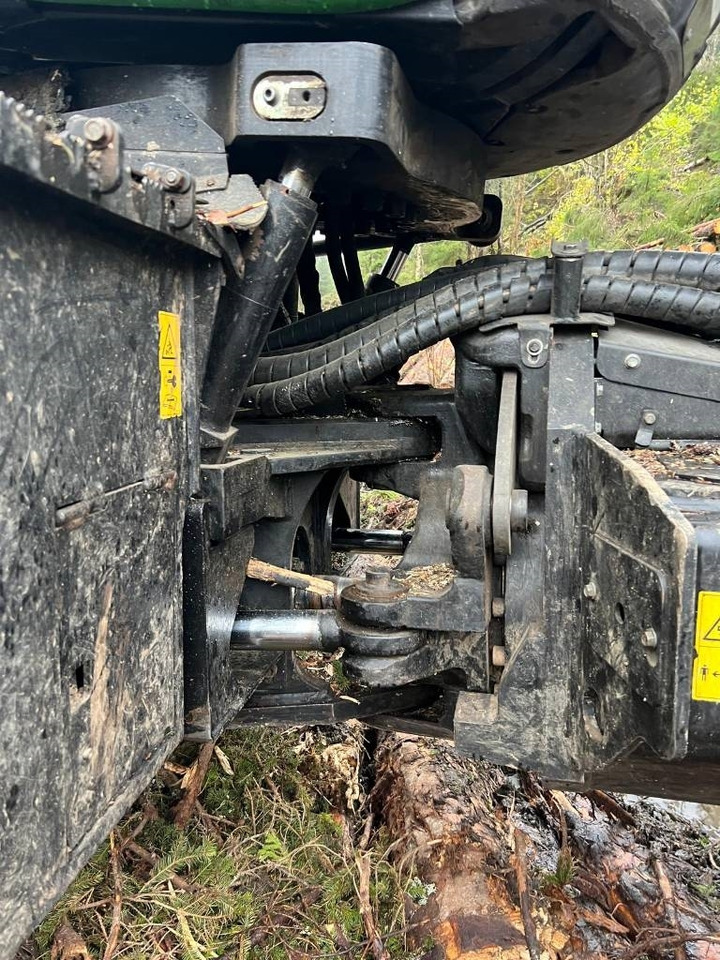 Harvester John Deere 1270 E: afbeelding 22