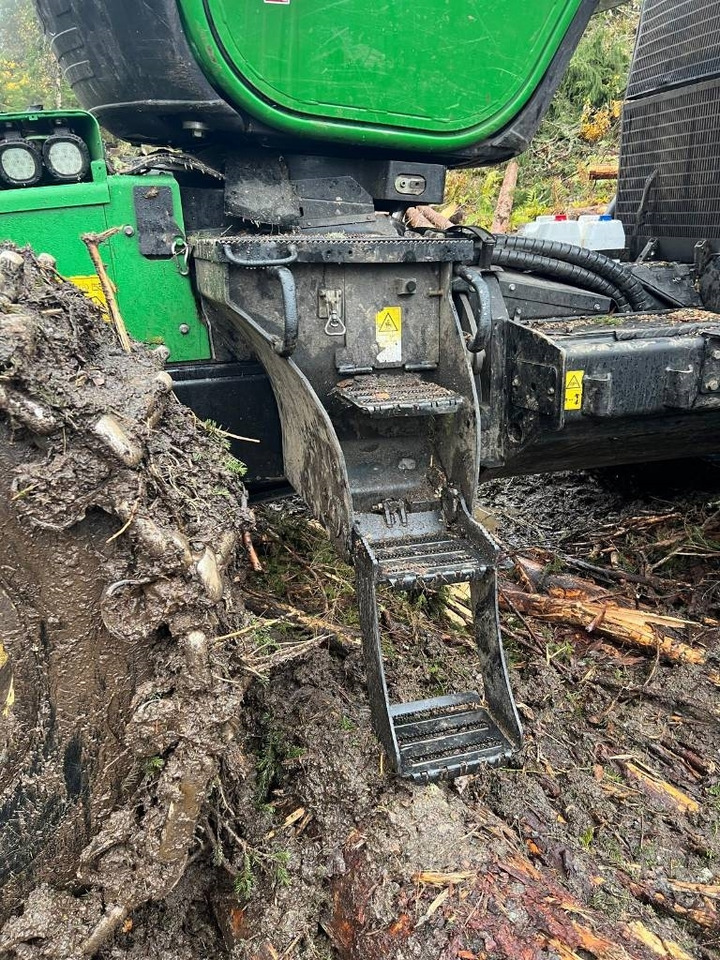 Harvester John Deere 1270 E: afbeelding 21