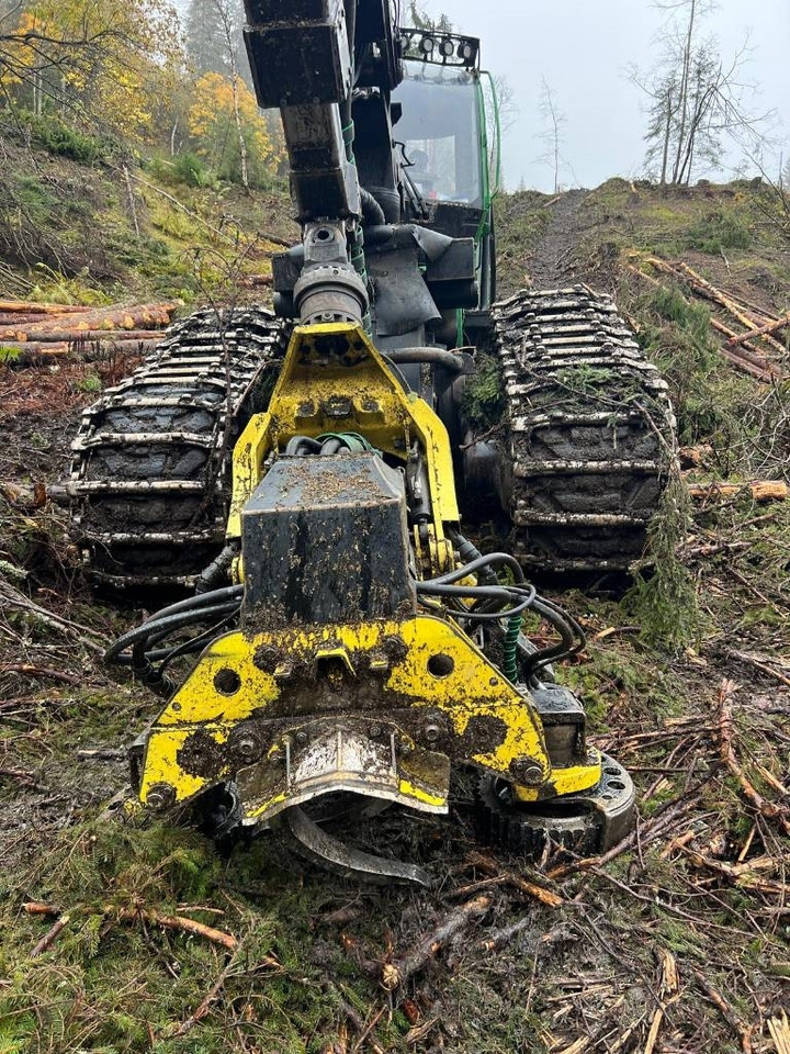 Harvester John Deere 1270 E: afbeelding 17