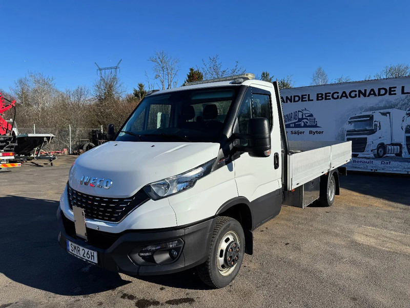 Iveco Daily 35C18, Flatbed + alu-side boards, 3.0TDi, 2022 - Vrachtwagen met open laadbak: afbeelding 3 Iveco Daily 35C18, Flatbed + alu-side boards, 3.0TDi, 2022 - Vrachtwagen met open laadbak: afbeelding 3