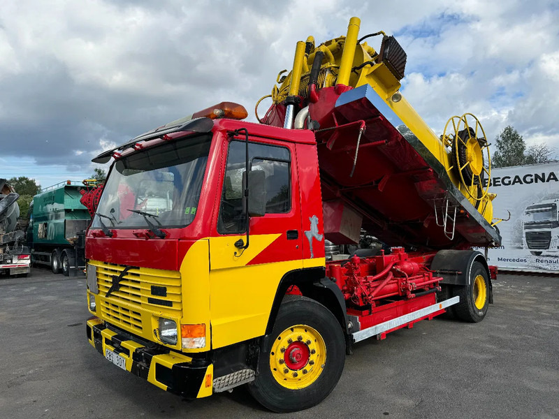 Volvo FL 10.320 4x2, Tipper 12m3 Sludge & Flushing Truck, with remote control, YM: 1990 - Vacuümwagen: afbeelding 3 Volvo FL 10.320 4x2, Tipper 12m3 Sludge & Flushing Truck, with remote control, YM: 1990 - Vacuümwagen: afbeelding 3