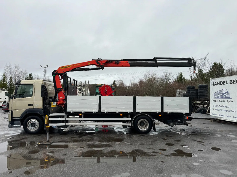 Volvo FM 11.330 4x2, Flatbed-truck with 18t/m Crane, 2014 - Vrachtwagen met open laadbak, Kraanwagen: afbeelding 4 Volvo FM 11.330 4x2, Flatbed-truck with 18t/m Crane, 2014 - Vrachtwagen met open laadbak, Kraanwagen: afbeelding 4