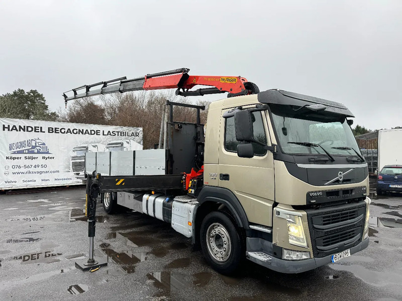 Volvo FM 11.330 4x2, Flatbed-truck with 18t/m Crane, 2014 - Vrachtwagen met open laadbak, Kraanwagen: afbeelding 1 Volvo FM 11.330 4x2, Flatbed-truck with 18t/m Crane, 2014 - Vrachtwagen met open laadbak, Kraanwagen: afbeelding 1