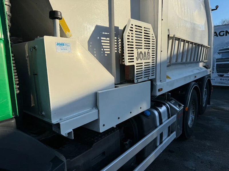 Volvo FM 330 RHD, 2-compartments & tipp, 2014 - Vuilniswagen: afbeelding 3 Volvo FM 330 RHD, 2-compartments & tipp, 2014 - Vuilniswagen: afbeelding 3