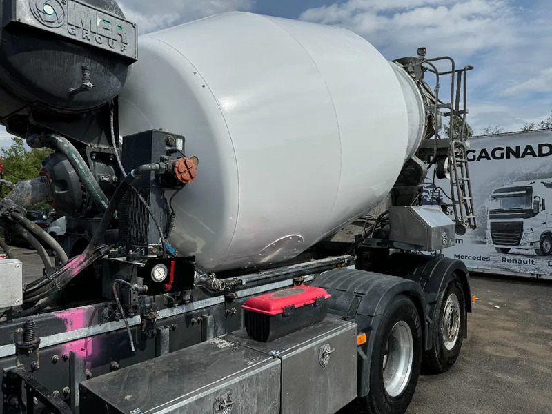 Volvo FMX 370 6x2*4, Mixer + Hydraulic-slide, 2015 - Betonmixer: afbeelding 4 Volvo FMX 370 6x2*4, Mixer + Hydraulic-slide, 2015 - Betonmixer: afbeelding 4