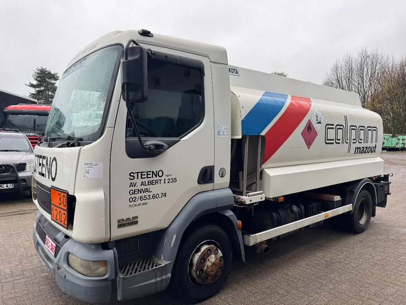 DAF LF 45 **FUELTANKER-PETROLIER-BELGIAN TRUCK** - Tankwagen: afbeelding 3 DAF LF 45 **FUELTANKER-PETROLIER-BELGIAN TRUCK** - Tankwagen: afbeelding 3