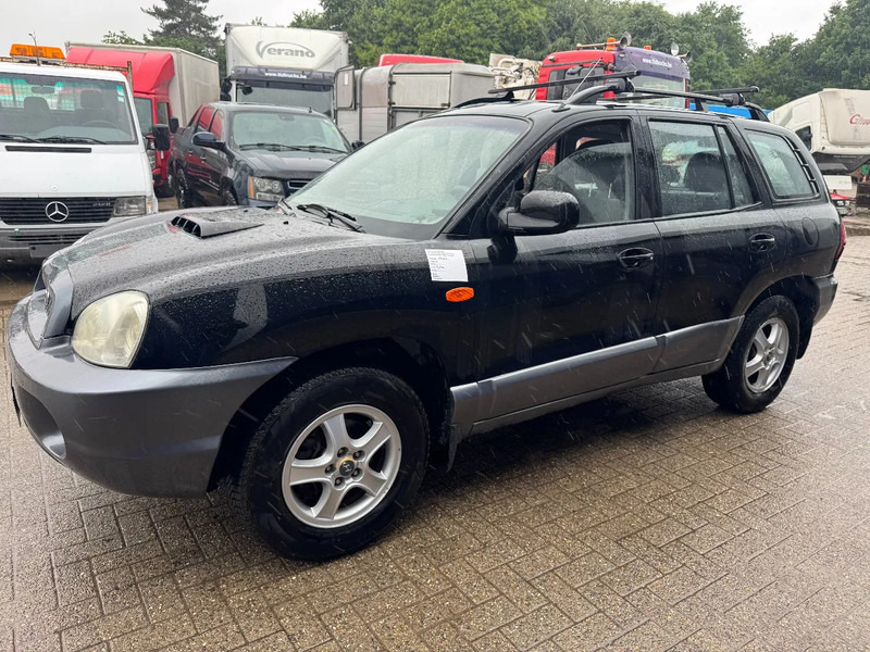 Hyundai Santa Fe **2.0CRDI-4WD-AIRCO-CLIME** - SUV: afbeelding 3 Hyundai Santa Fe **2.0CRDI-4WD-AIRCO-CLIME** - SUV: afbeelding 3