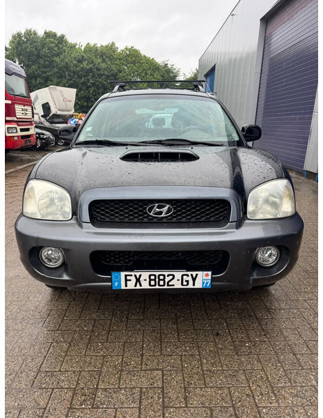 Hyundai Santa Fe **2.0CRDI-4WD-AIRCO-CLIME** - SUV: afbeelding 2 Hyundai Santa Fe **2.0CRDI-4WD-AIRCO-CLIME** - SUV: afbeelding 2
