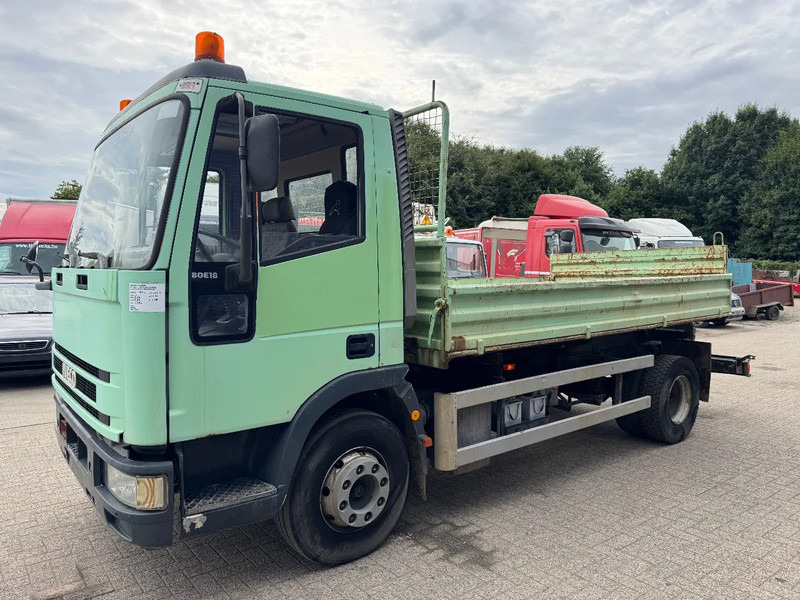 Iveco Eurocargo **80E18-TIPPER** - Kipper vrachtwagen: afbeelding 1 Iveco Eurocargo **80E18-TIPPER** - Kipper vrachtwagen: afbeelding 1
