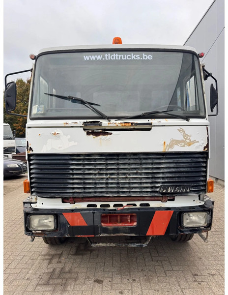 Iveco Turbotech 330.30 **6CYLINDER-WATERCOOLING-BIG AXXLES** - Kipper vrachtwagen: afbeelding 2 Iveco Turbotech 330.30 **6CYLINDER-WATERCOOLING-BIG AXXLES** - Kipper vrachtwagen: afbeelding 2
