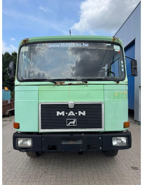 MAN F8 **32.291 8x4-6Cyl-BELGIAN TRUCK-BIG AXXLES** - Vacuümwagen: afbeelding 2 MAN F8 **32.291 8x4-6Cyl-BELGIAN TRUCK-BIG AXXLES** - Vacuümwagen: afbeelding 2