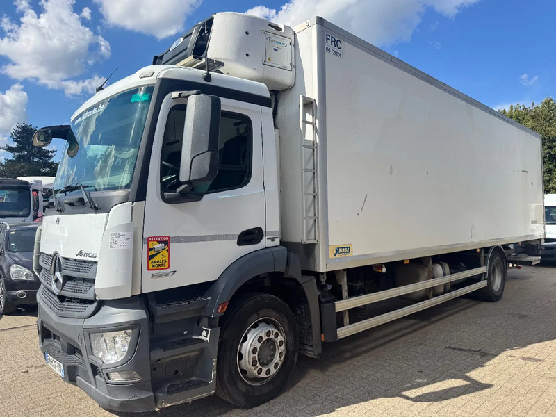 Mercedes-Benz Antos 1827 **BLUETEC 6-FRENCH TRUCK-8,70L BOX** - Koelwagen vrachtwagen: afbeelding 1 Mercedes-Benz Antos 1827 **BLUETEC 6-FRENCH TRUCK-8,70L BOX** - Koelwagen vrachtwagen: afbeelding 1