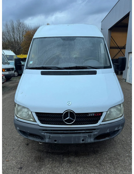 Mercedes-Benz Sprinter 311 **BELGIAN ORIGINE** - Gesloten bestelwagen: afbeelding 2 Mercedes-Benz Sprinter 311 **BELGIAN ORIGINE** - Gesloten bestelwagen: afbeelding 2