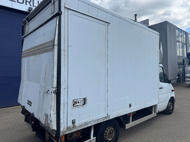 Mercedes-Benz Sprinter 313 **BOX+LIFT** - Bestelwagen gesloten laadbak: afbeelding 5 Mercedes-Benz Sprinter 313 **BOX+LIFT** - Bestelwagen gesloten laadbak: afbeelding 5