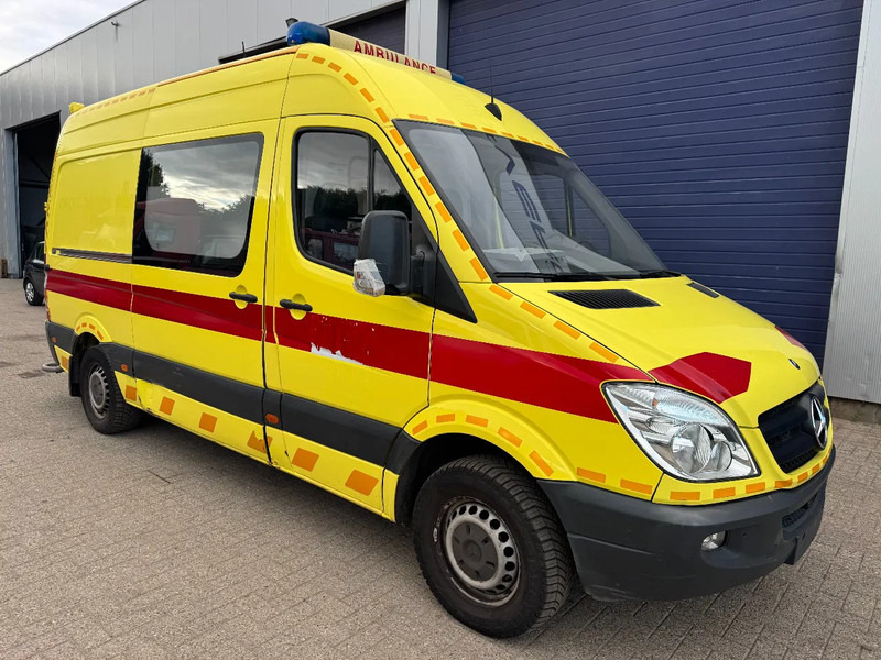 Mercedes-Benz Sprinter 316 **AMBULANCE-EURO 5-AIRCO** - Ambulance: afbeelding 3 Mercedes-Benz Sprinter 316 **AMBULANCE-EURO 5-AIRCO** - Ambulance: afbeelding 3