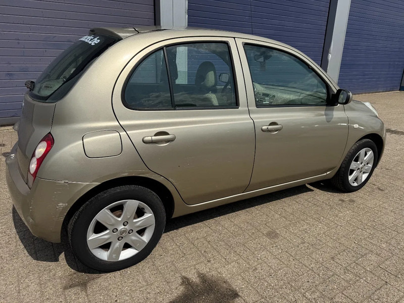 Nissan Micra **PETROL-ESSENCE-AIRCO** - Personenwagen: afbeelding 4 Nissan Micra **PETROL-ESSENCE-AIRCO** - Personenwagen: afbeelding 4