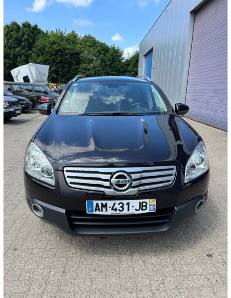 Nissan QASHQAI+2 **DCI-AIRCO-7SEATS** - SUV: afbeelding 2 Nissan QASHQAI+2 **DCI-AIRCO-7SEATS** - SUV: afbeelding 2