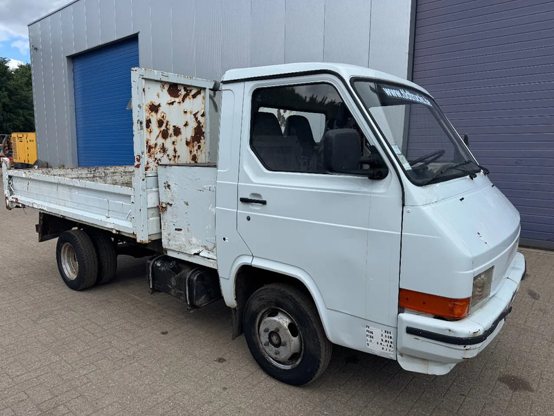 Nissan Trade **TIPPER/BENNE** - Kipper bestelwagen: afbeelding 3 Nissan Trade **TIPPER/BENNE** - Kipper bestelwagen: afbeelding 3