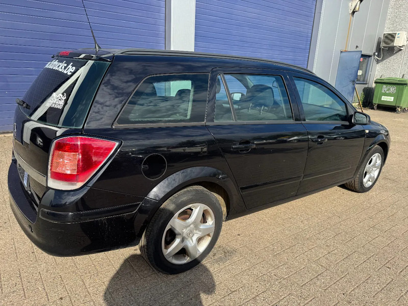 Opel Astra **1700CDTI-AIRCO-EURO 4** - Personenwagen: afbeelding 3 Opel Astra **1700CDTI-AIRCO-EURO 4** - Personenwagen: afbeelding 3