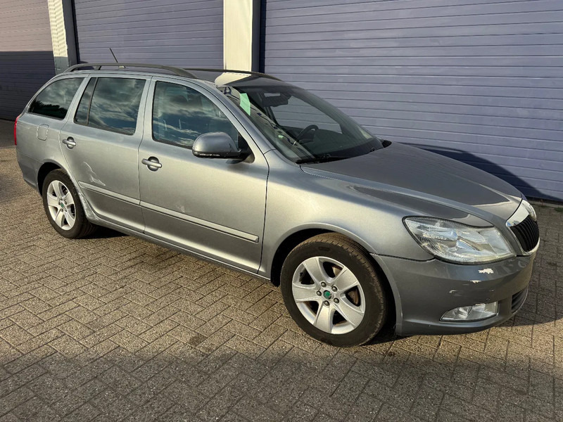 Škoda Octavia **EURO5-BELGIAN CAR** - Personenwagen: afbeelding 3 Škoda Octavia **EURO5-BELGIAN CAR** - Personenwagen: afbeelding 3