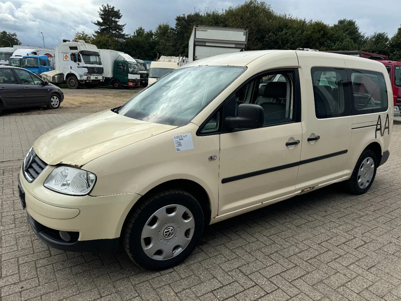 Volkswagen **CADDY MAXI-7SEATS-TAXI** - Personenvervoer: afbeelding 1 Volkswagen **CADDY MAXI-7SEATS-TAXI** - Personenvervoer: afbeelding 1