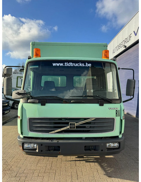 Volvo FL 180 **GENERATOR 100Kva MERCEDES V6** - Bakwagen: afbeelding 2 Volvo FL 180 **GENERATOR 100Kva MERCEDES V6** - Bakwagen: afbeelding 2
