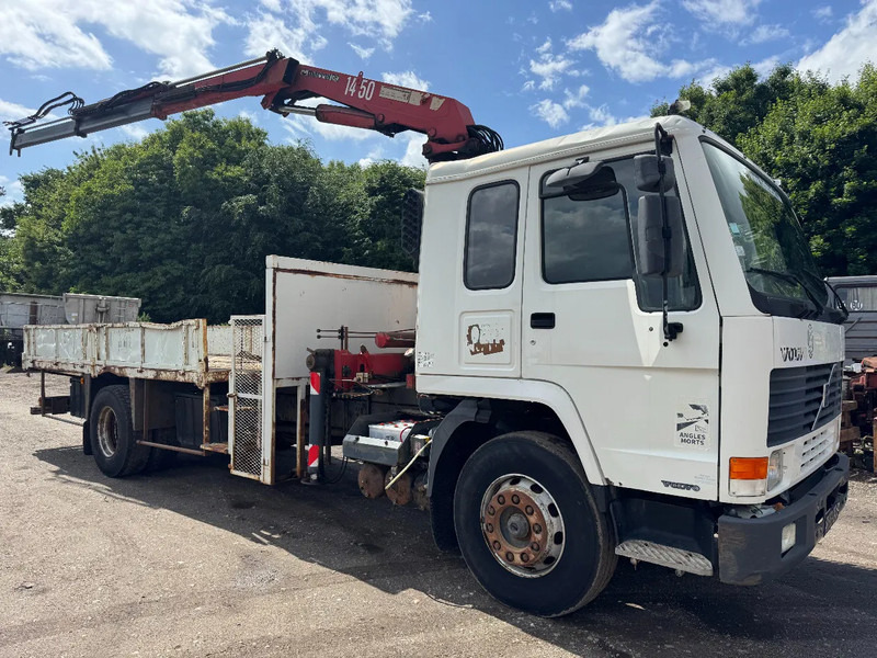 Volvo FL 7 **FLATBED + CRANE HMF-FULL STEEL SUSPENSION** - Vrachtwagen met open laadbak, Kraanwagen: afbeelding 1 Volvo FL 7 **FLATBED + CRANE HMF-FULL STEEL SUSPENSION** - Vrachtwagen met open laadbak, Kraanwagen: afbeelding 1