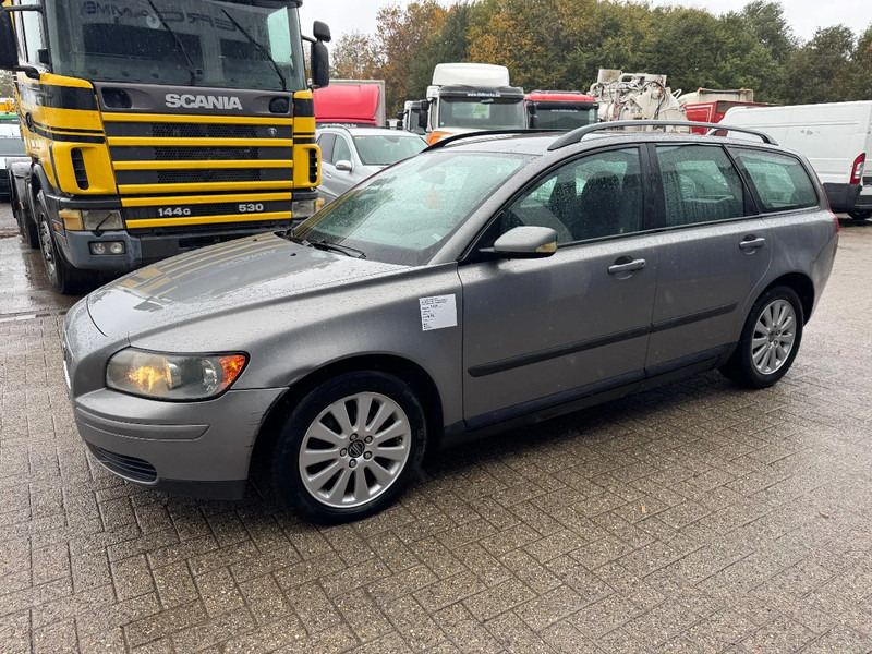 Volvo V50 **AIRCO-BELGIAN CAR** - Personenwagen: afbeelding 3 Volvo V50 **AIRCO-BELGIAN CAR** - Personenwagen: afbeelding 3