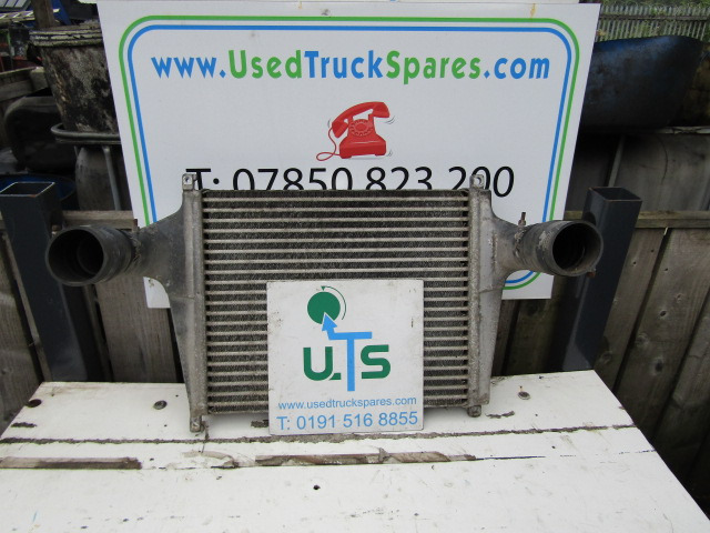 DAF LF 55 INTERCOOLER P/NO 1659127 - Radiateur voor Vrachtwagen: afbeelding 1 DAF LF 55 INTERCOOLER P/NO 1659127 - Radiateur voor Vrachtwagen: afbeelding 1