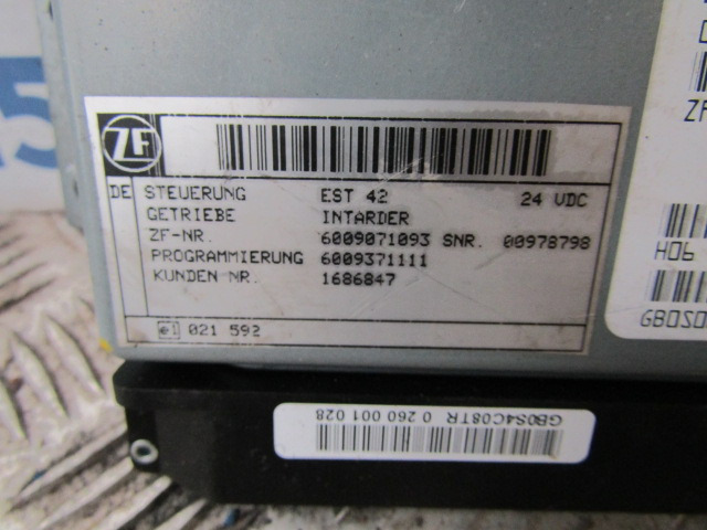 DAF XF 105 INTARDER ECU BOSCH P/NO 0260001028 - ECU voor Vrachtwagen: afbeelding 2 DAF XF 105 INTARDER ECU BOSCH P/NO 0260001028 - ECU voor Vrachtwagen: afbeelding 2