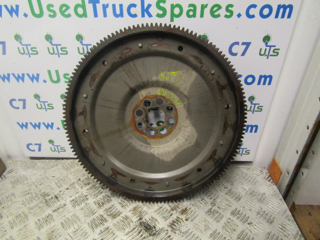 ISUZU N75 4HK1 EURO 5 FLYWHEEL AUTO GEARBOX - Vliegwiel voor Vrachtwagen: afbeelding 1 ISUZU N75 4HK1 EURO 5 FLYWHEEL AUTO GEARBOX - Vliegwiel voor Vrachtwagen: afbeelding 1